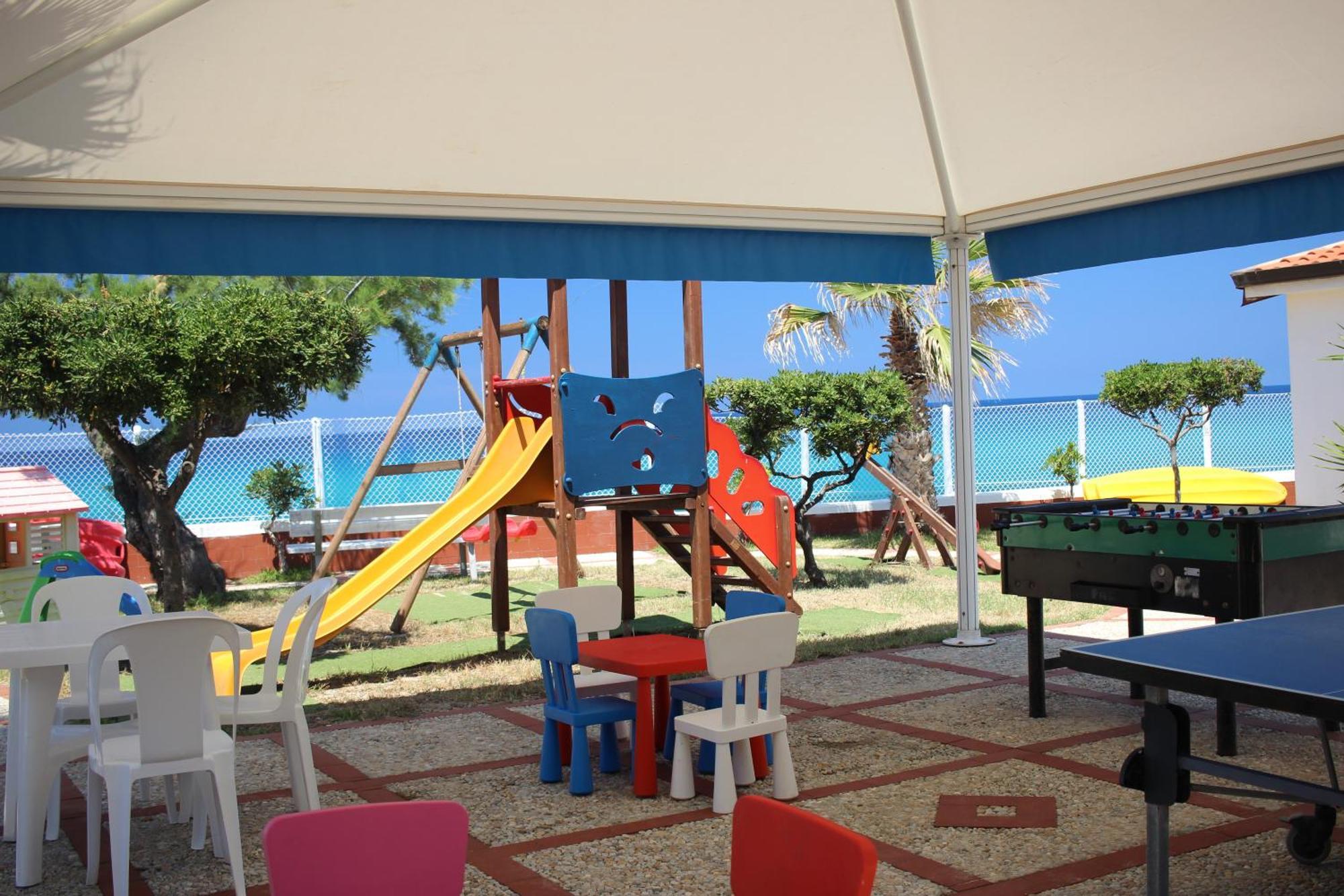 Residence Il Turistico Zambrone Εξωτερικό φωτογραφία